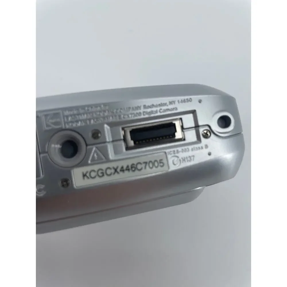 Kodak Easy Share CX7300 Digital Camera 3.2 MO 3X Zoom 1.6” Display TESTED